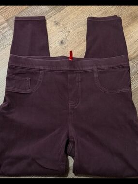 SPANX- Large- Women's High-Rise Stretch Leggings - Deep Plum, Size L.